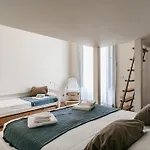 Madame Apartamento *